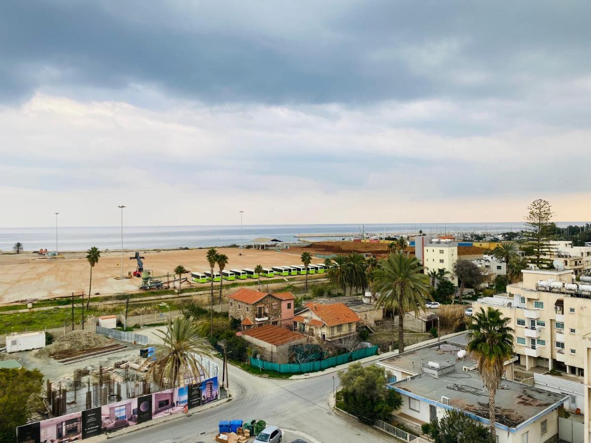 Panoramic Seaside Getaway, 2-Br Penthouse Apartment Ларнака Екстериор снимка